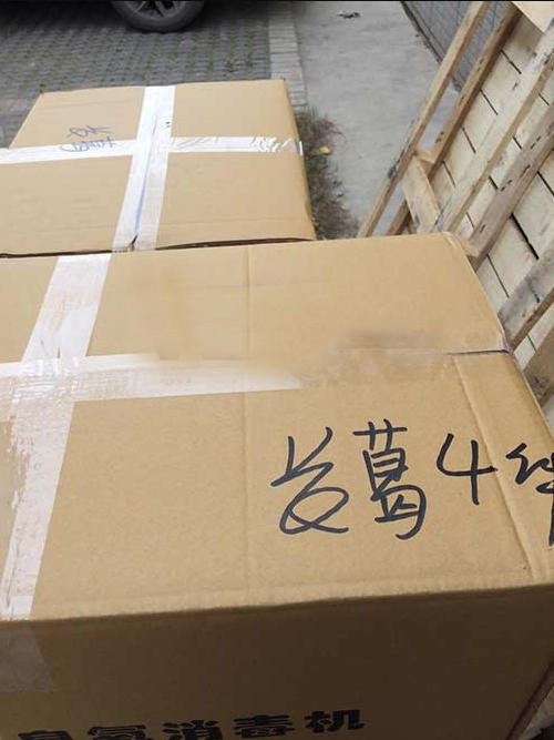 11月4日給河南長(zhǎng)葛客戶的臭氧機(jī)發(fā)貨！